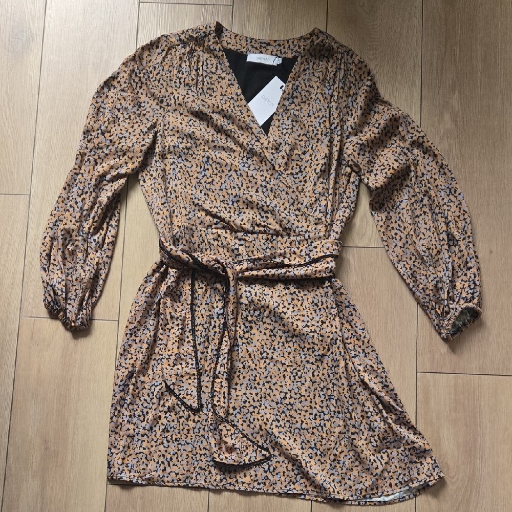 NWT GREYLIN Long Sleeve Mini Dress Sz M in Turmeric Yellow - Picture 2 of 11